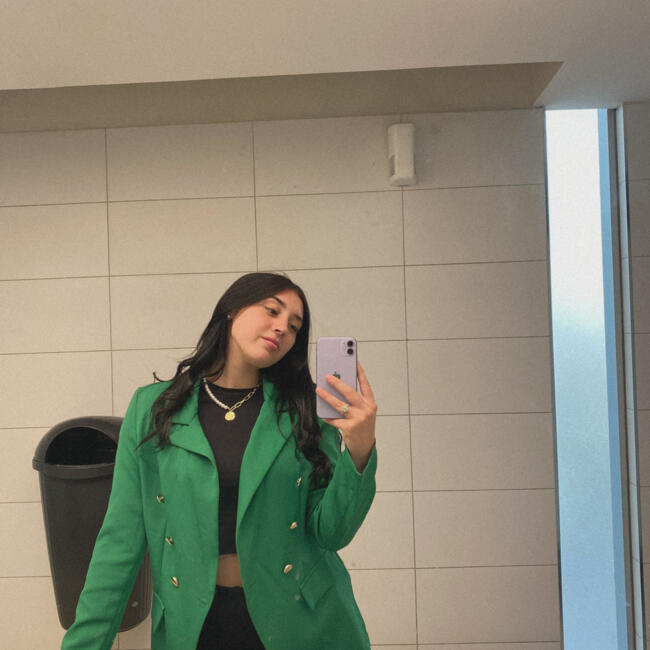 Babysitter in San Bernardo: Camila