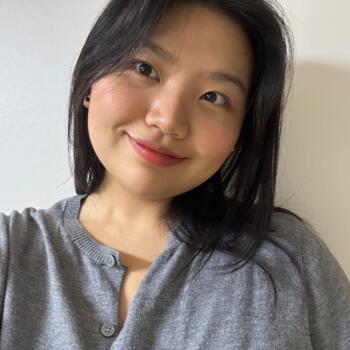 Babysitter Brisbane: Maya