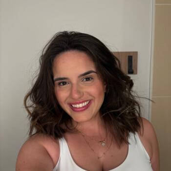 Babysitter in Croissy-sur-Seine: Izadora