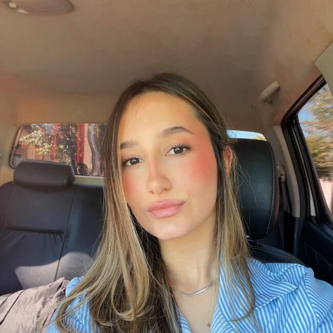 Babysitter in Bauru: Sara