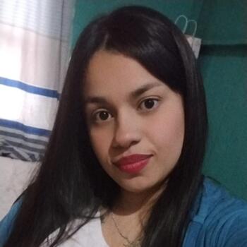 Babysitter in San Miguel: Romina