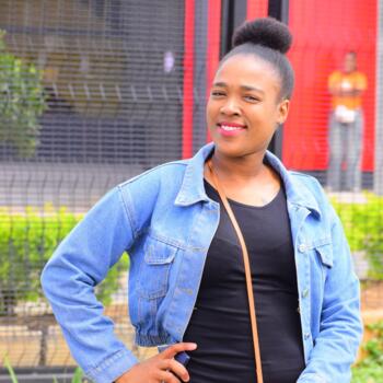 Babysitter Kempton Park: Athini