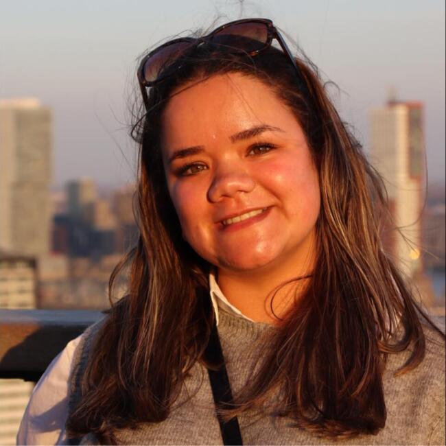 Babysitter in Oostende: Celine