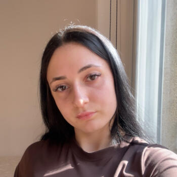 Babysitter in Granada: Jimena