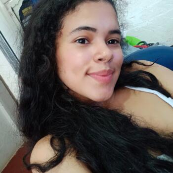 Babysitter in Soledad: Mariana del carmen