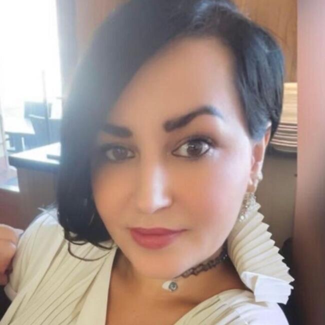Babysitter in Novi Sad: Sanela
