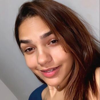 Babysitter in Guarulhos: Naylla