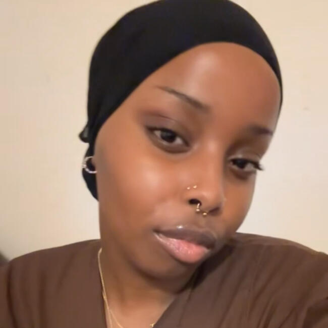 Babysitter in Meyrin: Ayni