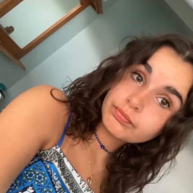 Babysitter in Le Verger Beaucé: Doreen