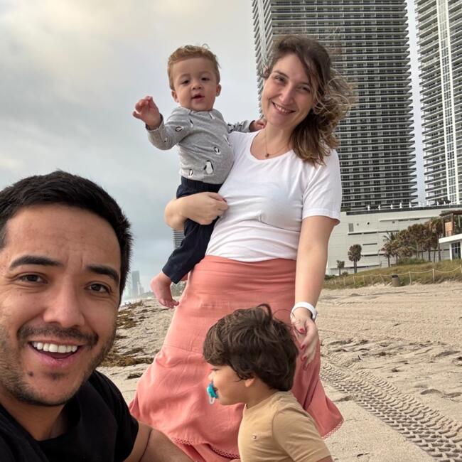 Babysitting job in Pinhais: Caio