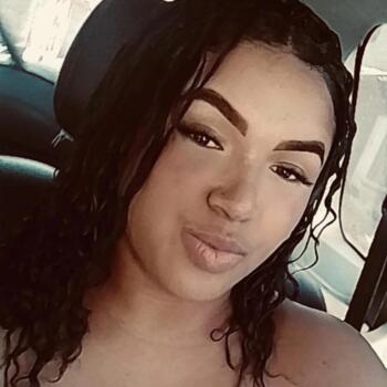 Babysitter in Vila Velha: Beatriz