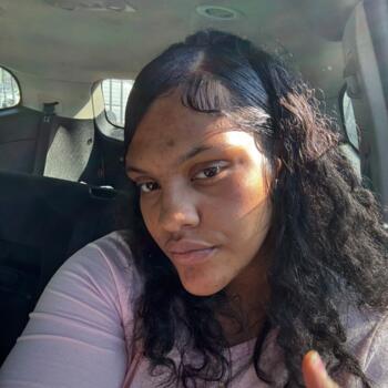 Babysitter in Oakland: Tiyana