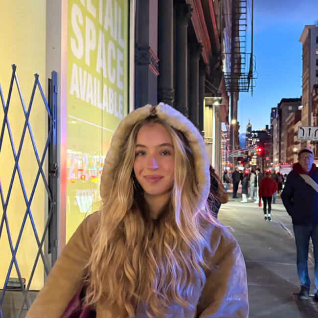 Babysitter in The Bronx: Frances