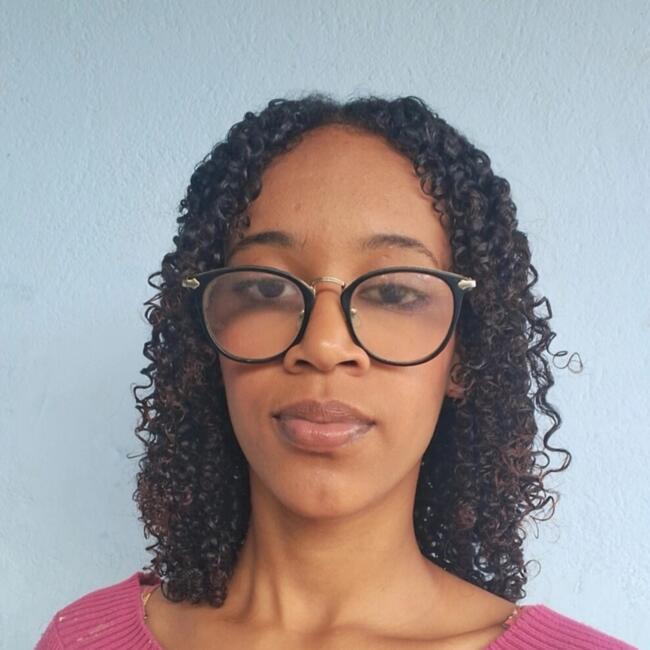 Babá em Vitória da Conquista: Liliane