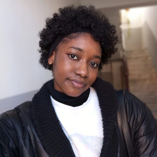 Babysitter a Latina: Sophia