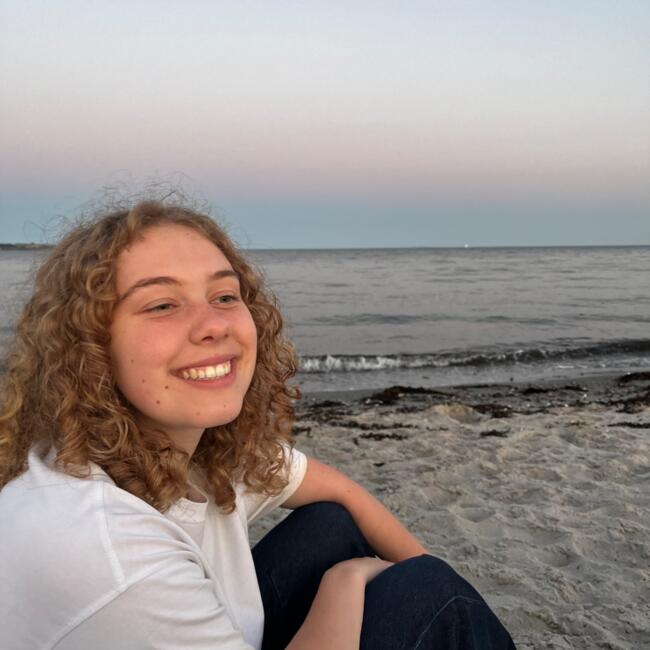 Babysitter in Aalst: Mira