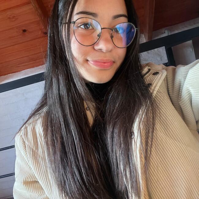 Babysitter in Ciudad de la Costa: Martina