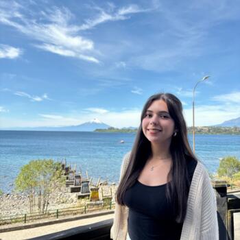 Babysitter in Concepción: Catalina