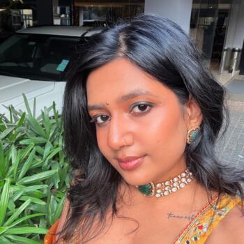 Babysitting job in Perth: babysitting job Valli