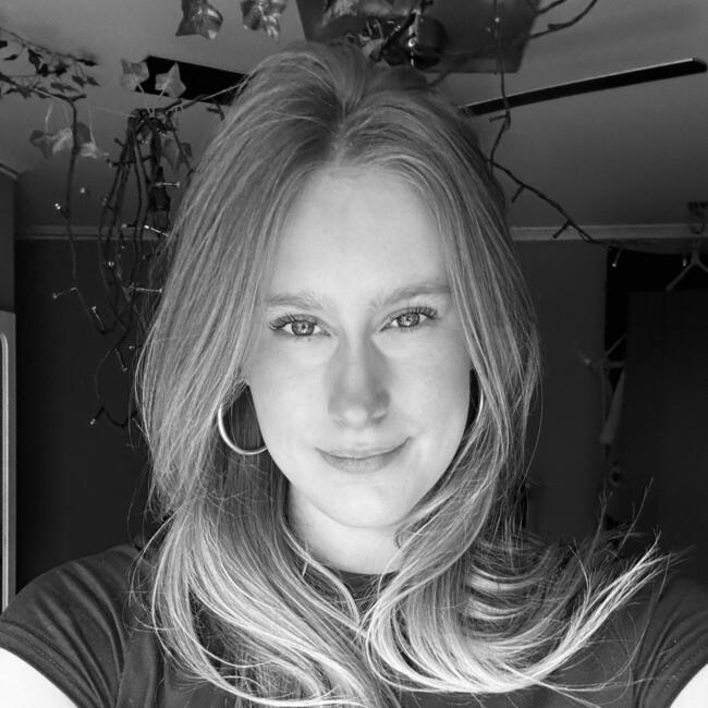 Babysitter in Zwijndrecht: Cecile