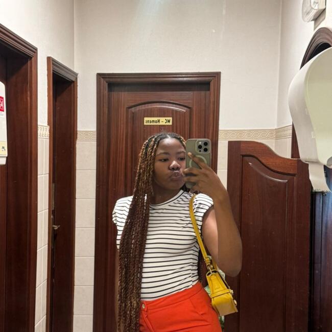 Babysitter em Queluz: Melissa António