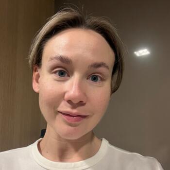 Trabalho de babysitting em Vila Nova de Gaia: Trabalho de babysitting Daria