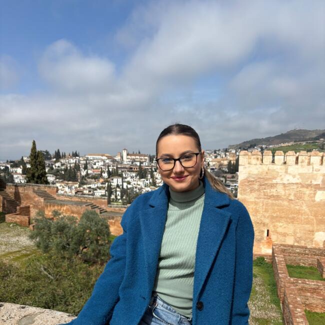 Babysitter in Bucharest: Anne