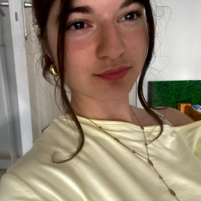 Babysitter in Laval: Janette