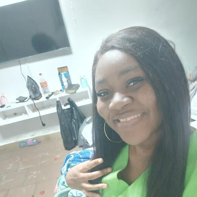 Babysitter a Firenze: Larie