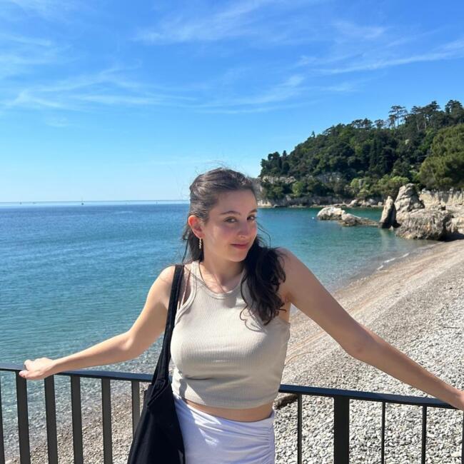 Babysitter in Vienna: Katharina