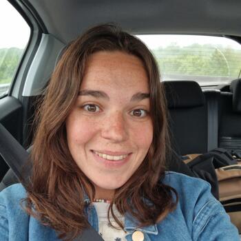 Babysitter in Angers: Agathe