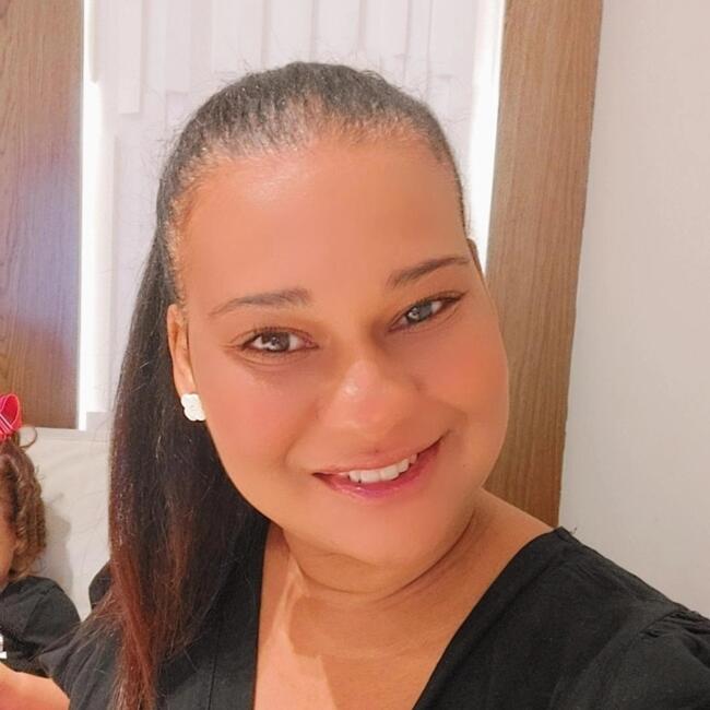 Babysitter in Várzea Grande: Karila fernanda