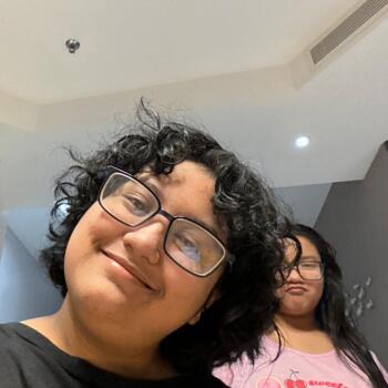 Babysitter in Singapore Island: Siti