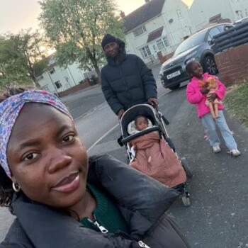 Babysitting job in Gateshead: babysitting job Balikis
