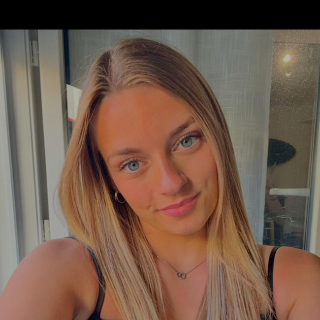 Babysitter in Fronton: Doriane