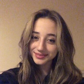 Babysitter in Carnaxide: Mariana