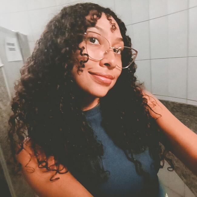 Babá em Fortaleza: Dandara