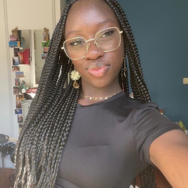 Babysitter in Aubervilliers: Alice