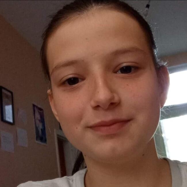 Babysitter in Châtelet: Celia