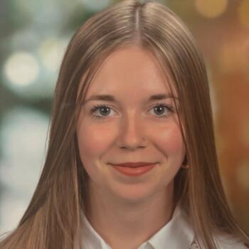 Babysitter in Calais: Marion