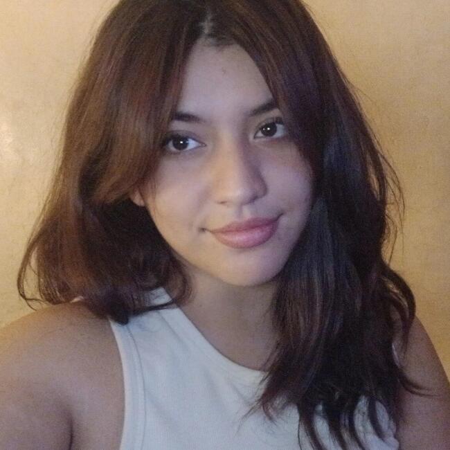 Babysitter in Tristán Suárez: Agustina