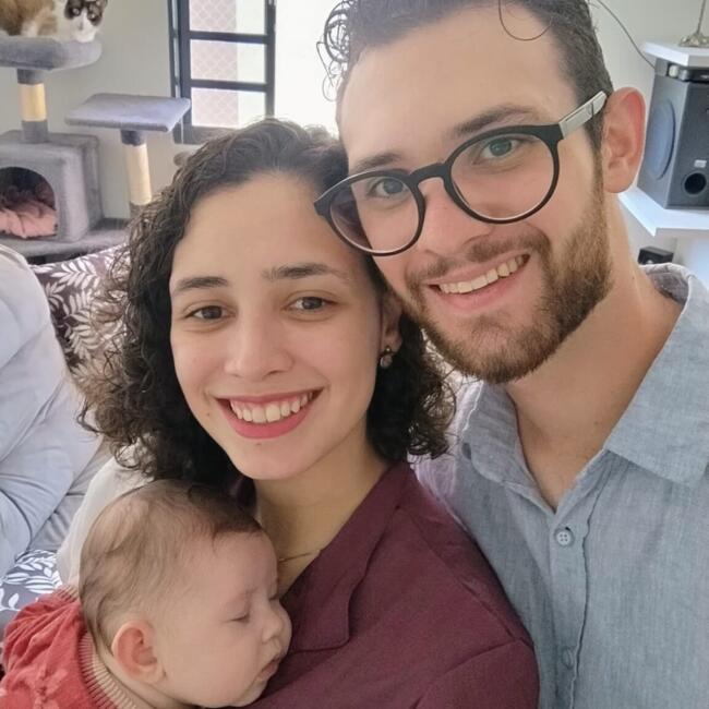 Emprego de babá em Curitiba: Kethelin