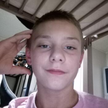 Babysitter Covington (Kentucky): Hunter