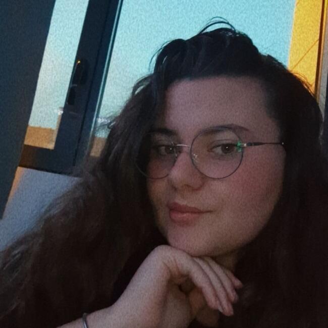 Babysitter in Reims: Alexia