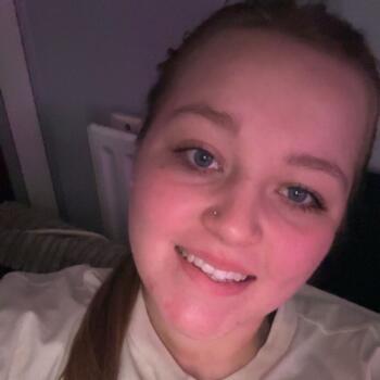 Babysitter in Rugby: Maisie