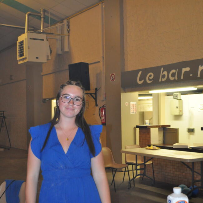 Babysitter in Bordeaux: Lola