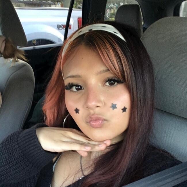 Babysitter in Oakland Park (Florida): Carmen