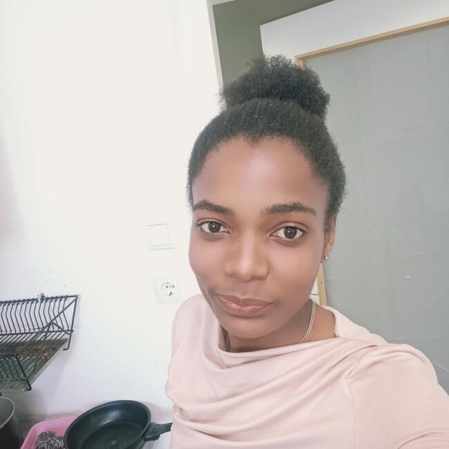 Babysitter in Angern an der March: Mob