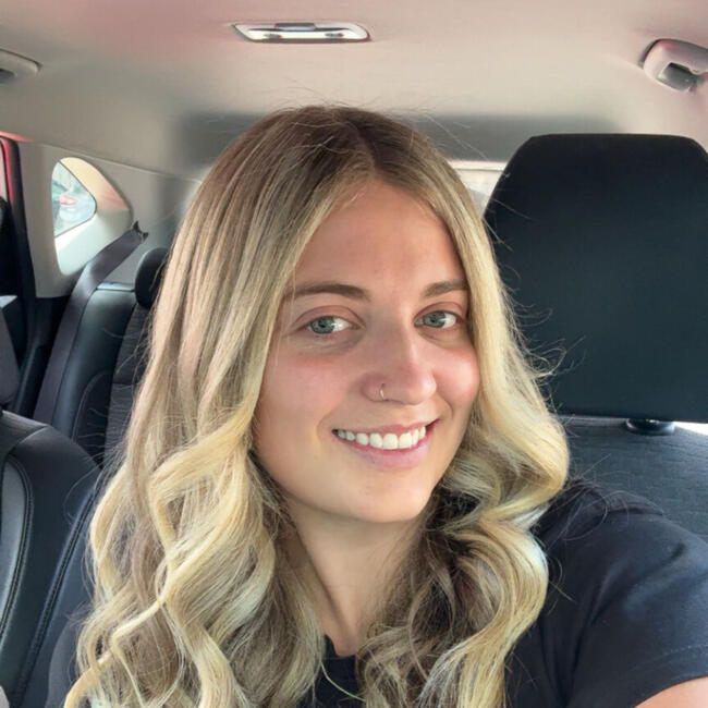 Babysitter in Broadford: Madison