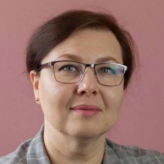 Babysitter in Oshawa: Olena